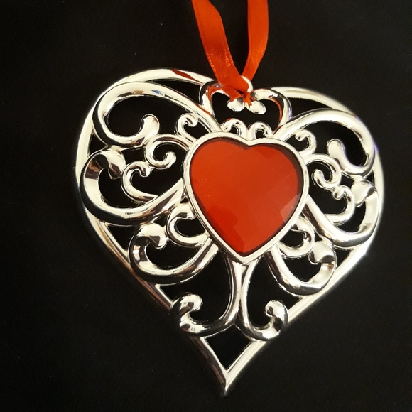 Lenox Gemmed Heart Ornament - Ornate Silver Tone Metal + Red Acrylic Jewel - Picture 8 of 8